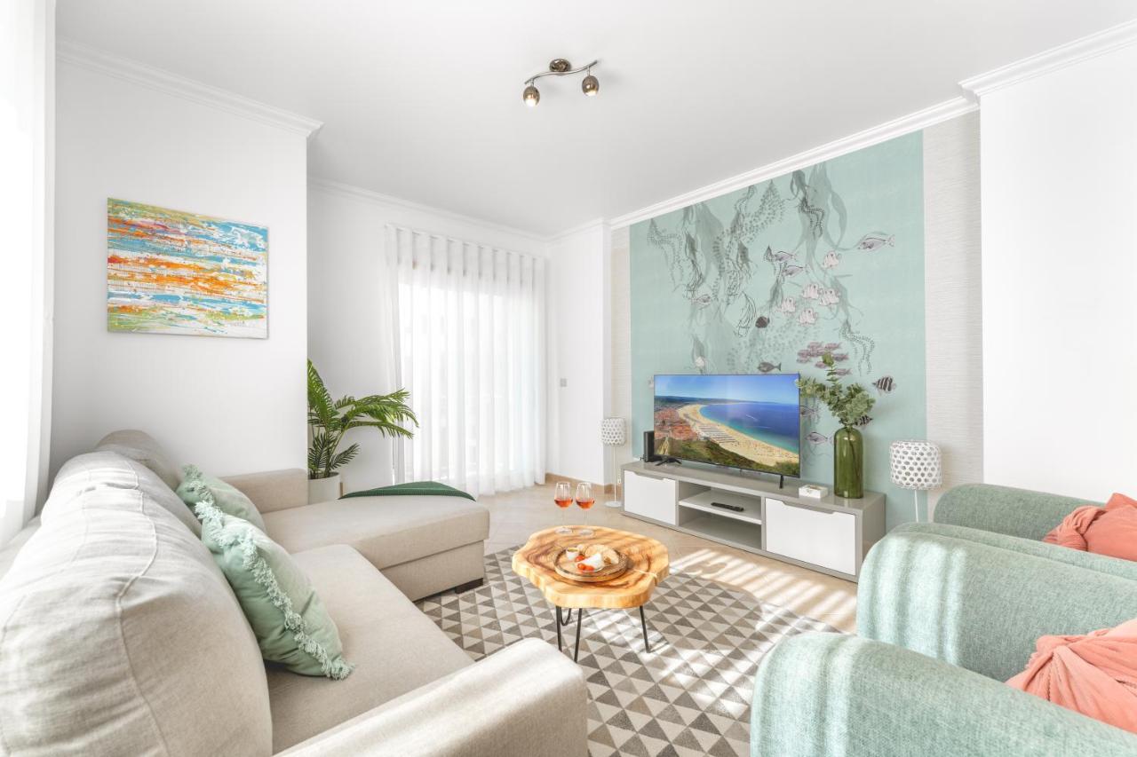 Ocean Getaway - Private Parking And Sea View Appartement Nazaré Buitenkant foto