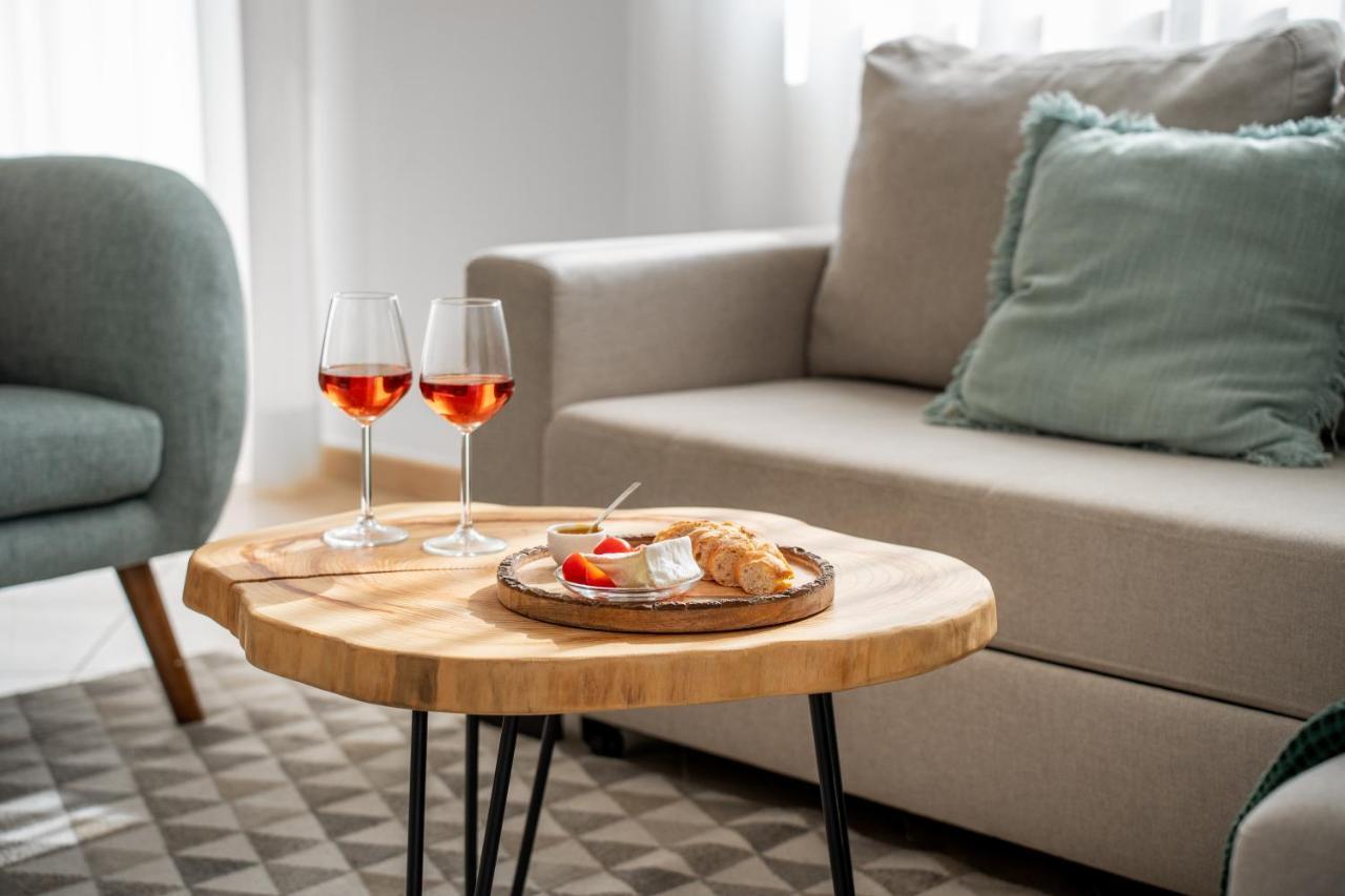Ocean Getaway - Private Parking And Sea View Appartement Nazaré Buitenkant foto
